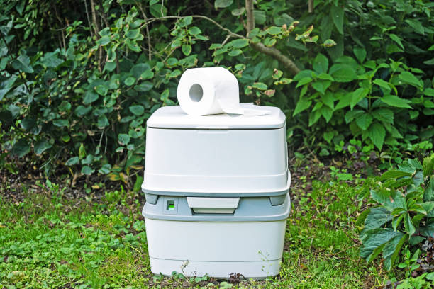 Best Porta potty delivery and setup  in Glandorf, OH